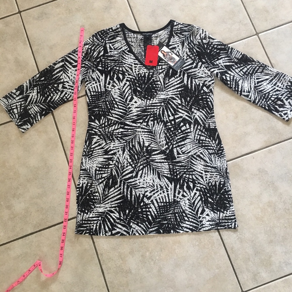 New women’s medium Italy swim beach cover up.